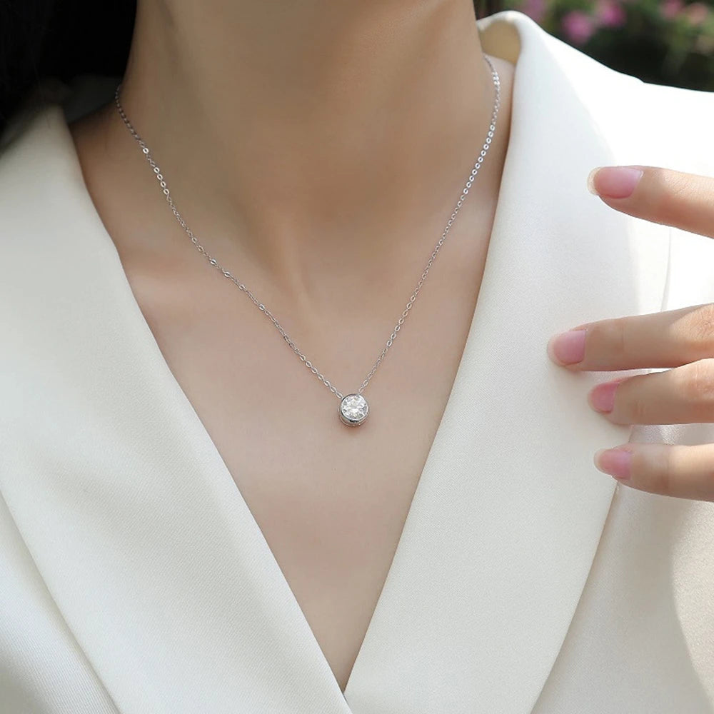 S925 Sterling Silver Bezel-Set Moissanite Necklace Full Coverage Bubble Lockbone Chain Light Luxury Classic Exquisite Everyday