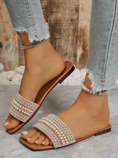 Women's Flat Bottom Sandals 2025 Summer New Style Beaded Rhinestone Shoes Womens Outdoor Fashion Slippers