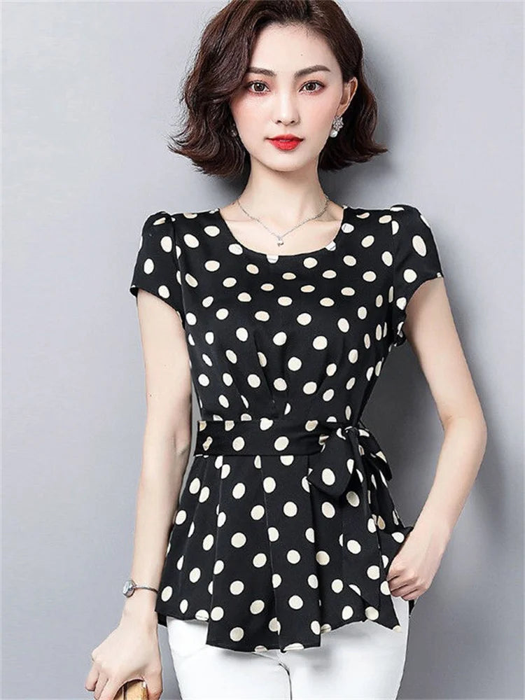 Ladies' summer fashionable age-reducing polka dot short-sleeved chiffon shirt, ladies' short-sleeved round neck fitted waist tem