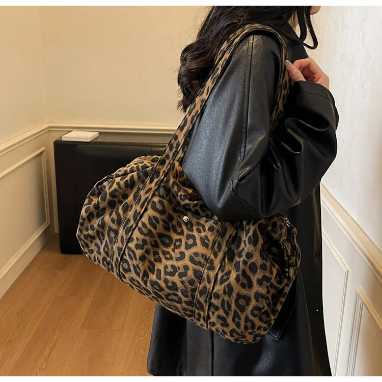Trendy Leopard Print Canvas Shoulder Bag Large Capacity Fashion Tote Handle Bag for Daily Commute Versatile Texture Storage Bags