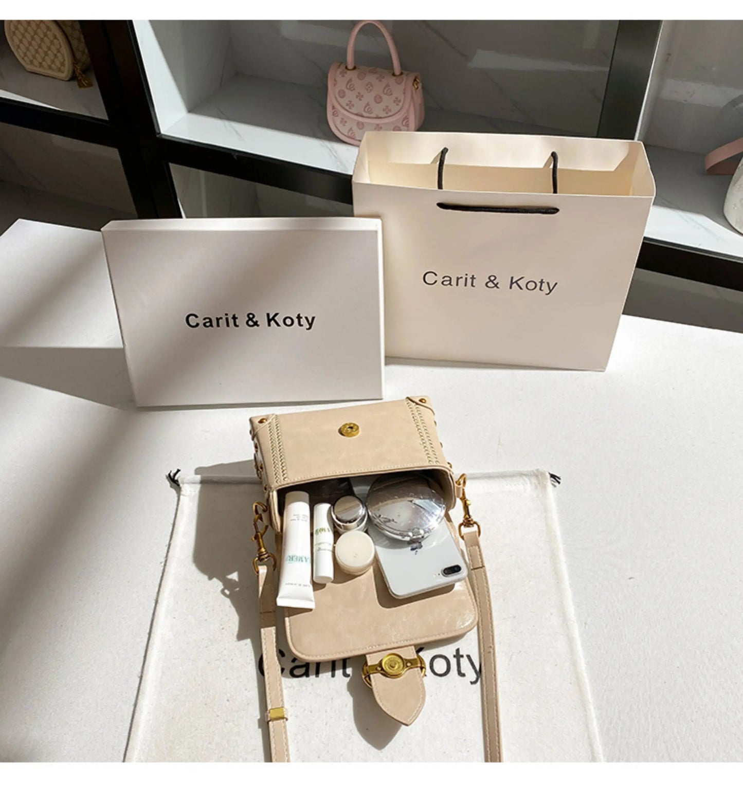 2025 Winter New in Handbags and Luxury Designer Bags for Party Popular and Delicate Square Make Up Handbag with Premium Leather