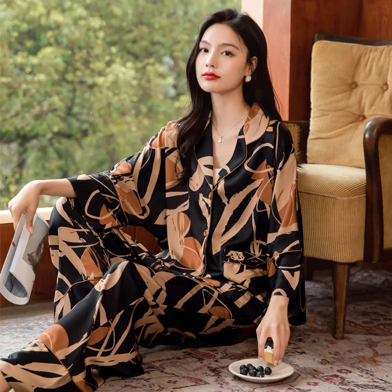 Premium Women's Ice Silk Pajama Set Lightweight Long Sleeve Loungewear Fashionable Silk Design Luxurious Comfort for Homewear