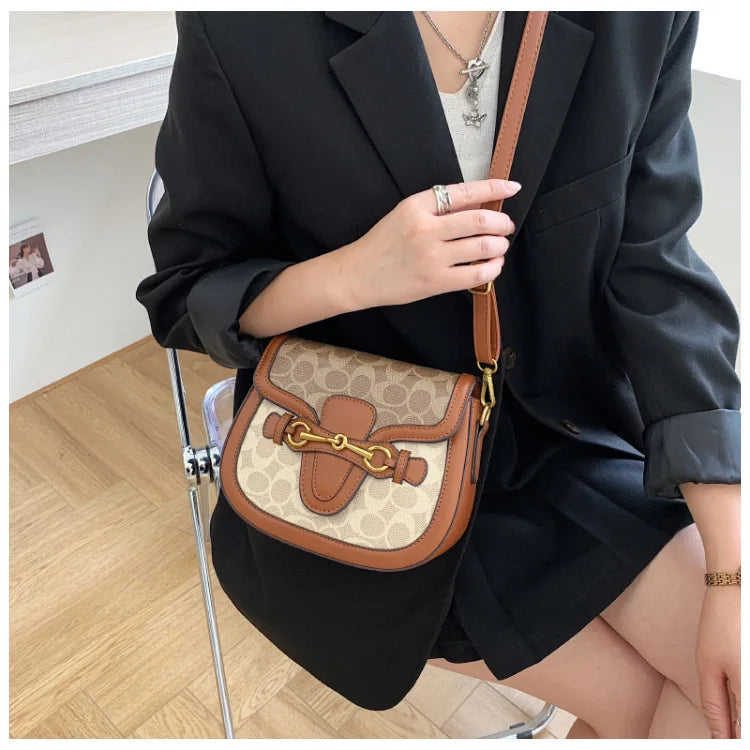 Women Retro Print Saddle Crossbody Bag Luxury Horse Bit Buckle Small Shoulder Bag Fashion PU Leather Ladies Daily Handbag