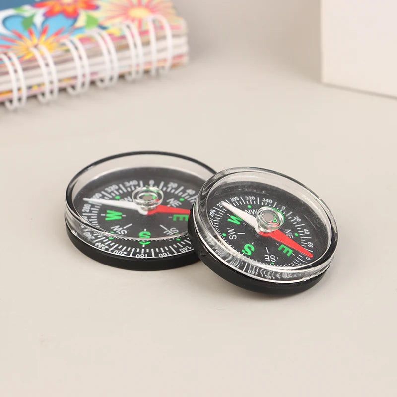 35/40MM Handheld Compass ABS Camping Pocket Compass Portable Navigation Climbing Riding Children Gift Outdoor Survival Gear