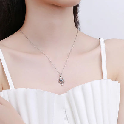 Butterflykiss 925 Sterling Silver Open Heart Pendant Necklace D VVS1 Round Cut Moissanite Love Charm Necklace For Women