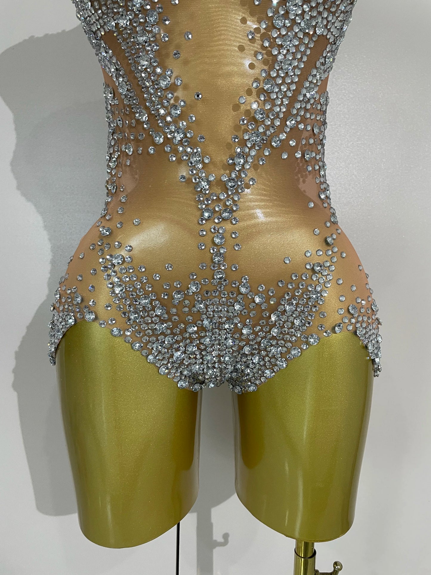 Sexy Stage Sparkly Rhinestone Mesh See Through Crystal Bodysuits Women Luxury Birthday Dancer Nightclub Bar Performance Outfit