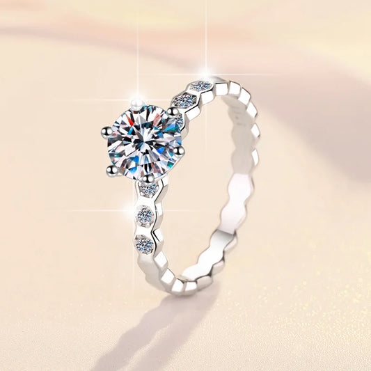 Heartfelt holiday gifts style honeycomb luxury ring for women with bright 1ct moissanite on silky glossy PT950 platinum finish