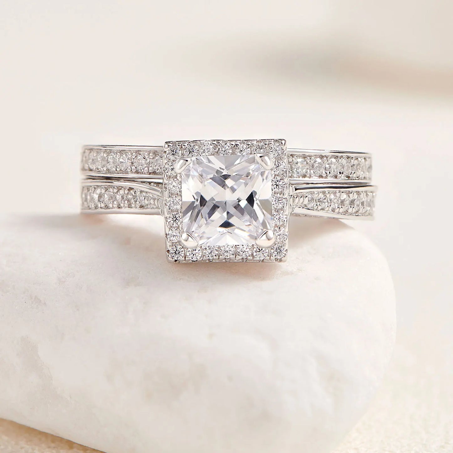Newshe 2Pcs Genuine 925 Sterling Silver Moissanite /AAAAA Zircons Wedding Ring Set Halo Princess Cut Engagement Rings for Women