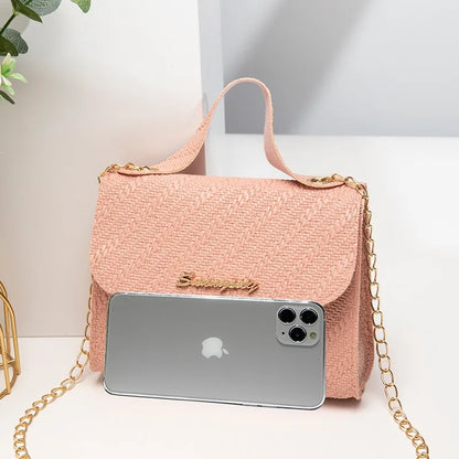 Leisure small square bag autumn and winter new women's bag wholesale simple handbag embossed chain bag cross-border bags