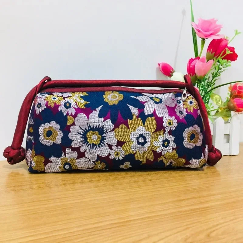 Fashion Luxury Chinese Style Silk Bag Women Handbag Japanese Hand Embroidery Totes Cheongsam Female Cosplay Bags Clutch Purses