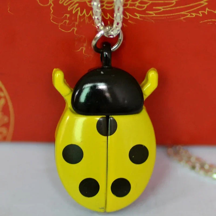 Fashion Small Golden Beetle Pocket Watchs, Cute New Adult Children Ladybug Watch,with Chain Lightweight Necklace Pendant Clock