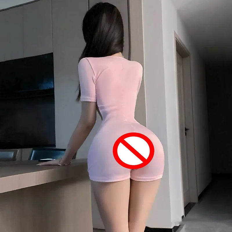 Sexy Short Yoga Open Crotch Bodysuit Long Sleeve Slim Fit Solid Color V-Neck Female Fitness Shorts Low-Cut Zipper Sportwears