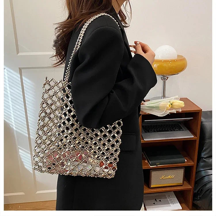 2026 Fashion Exquisite Bead Sense of Luxury Hollow Out Women‘s Handbags Hot Sale New No Zipper Acrylic Square Shoulder Bags