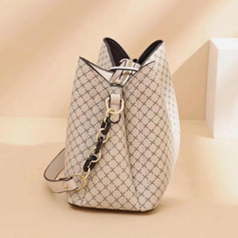 New Fashion Bucket Women Luxury Design Shoulder Bag Large Capacity Ladies PU Leather Crossbody Bag