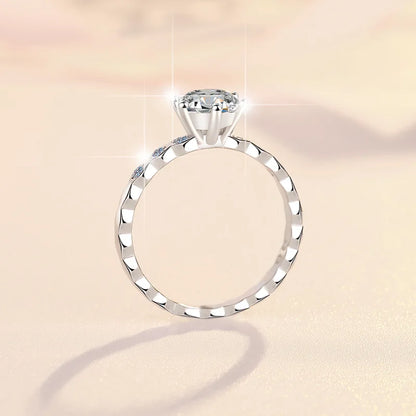 Heartfelt holiday gifts style honeycomb luxury ring for women with bright 1ct moissanite on silky glossy PT950 platinum finish