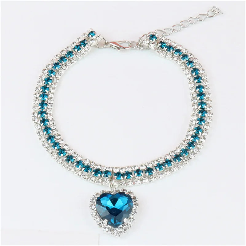 Cute Luxury Cat Collar Adjustable Cat Necklace Personalized Heart Pendant Rhinestone Kitten Puppy Collar Pet Grooming Accessorie
