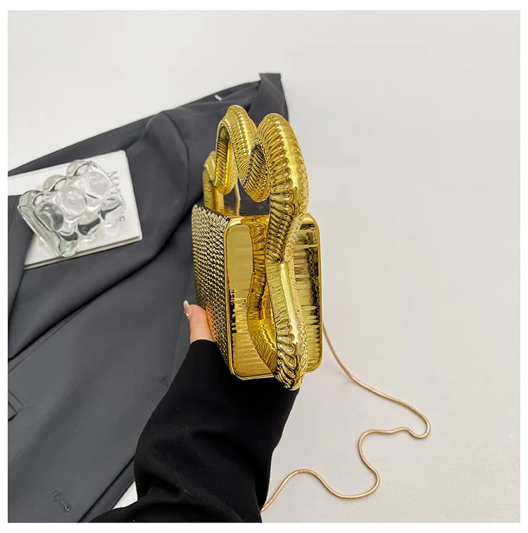2026 Luxury Designer Women's Shoulder Bags Silver Evening Clutch Bag Trend Clip Party Purse Fashion Crossbody Handbag