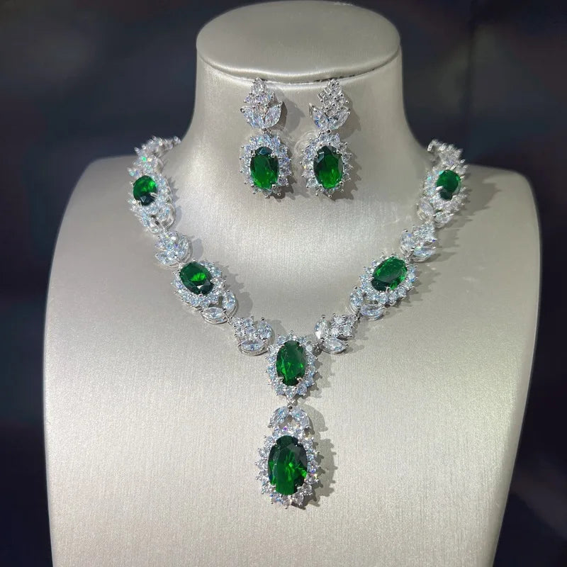 Hot New Luxury Pendant Necklace Female Earrings Set Imitation Moissanite Diamond Explosion Flash  Jewelry Set