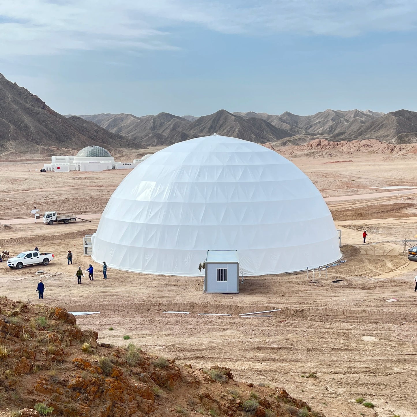 10M Geodesic Dome Tent Waterproof 4 Season Outdoor Glamping Resort Hotel Restaurant Event Camping Custom Commercial Shelters OEM