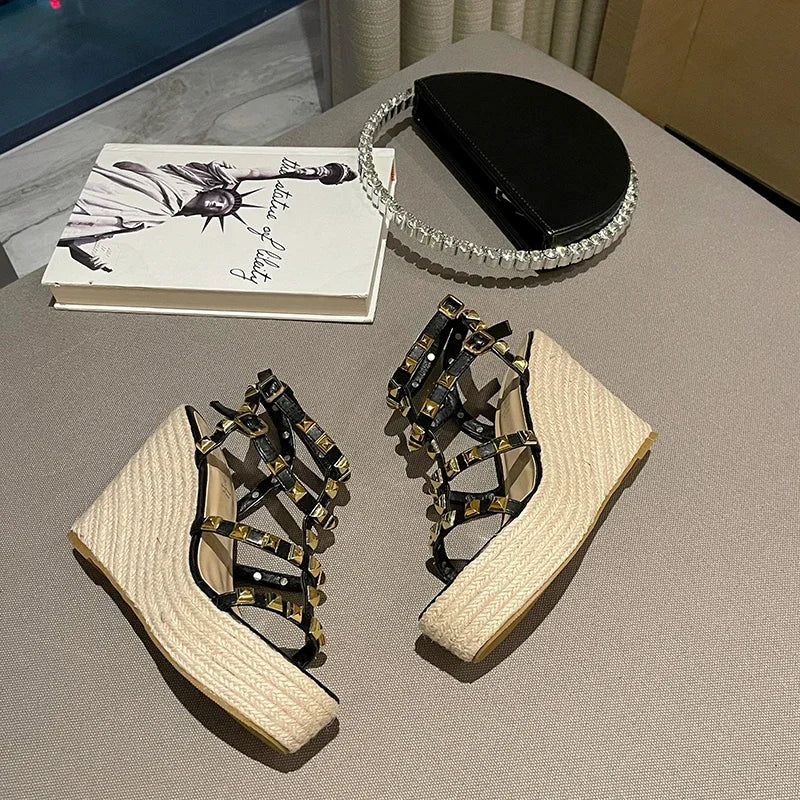Rivet Wedges Women Sandals Open Toe Ankle Buckle Strap Ladies Platform Wedges Sandals High Heels Roman Rattan Grass Woven Shoes
