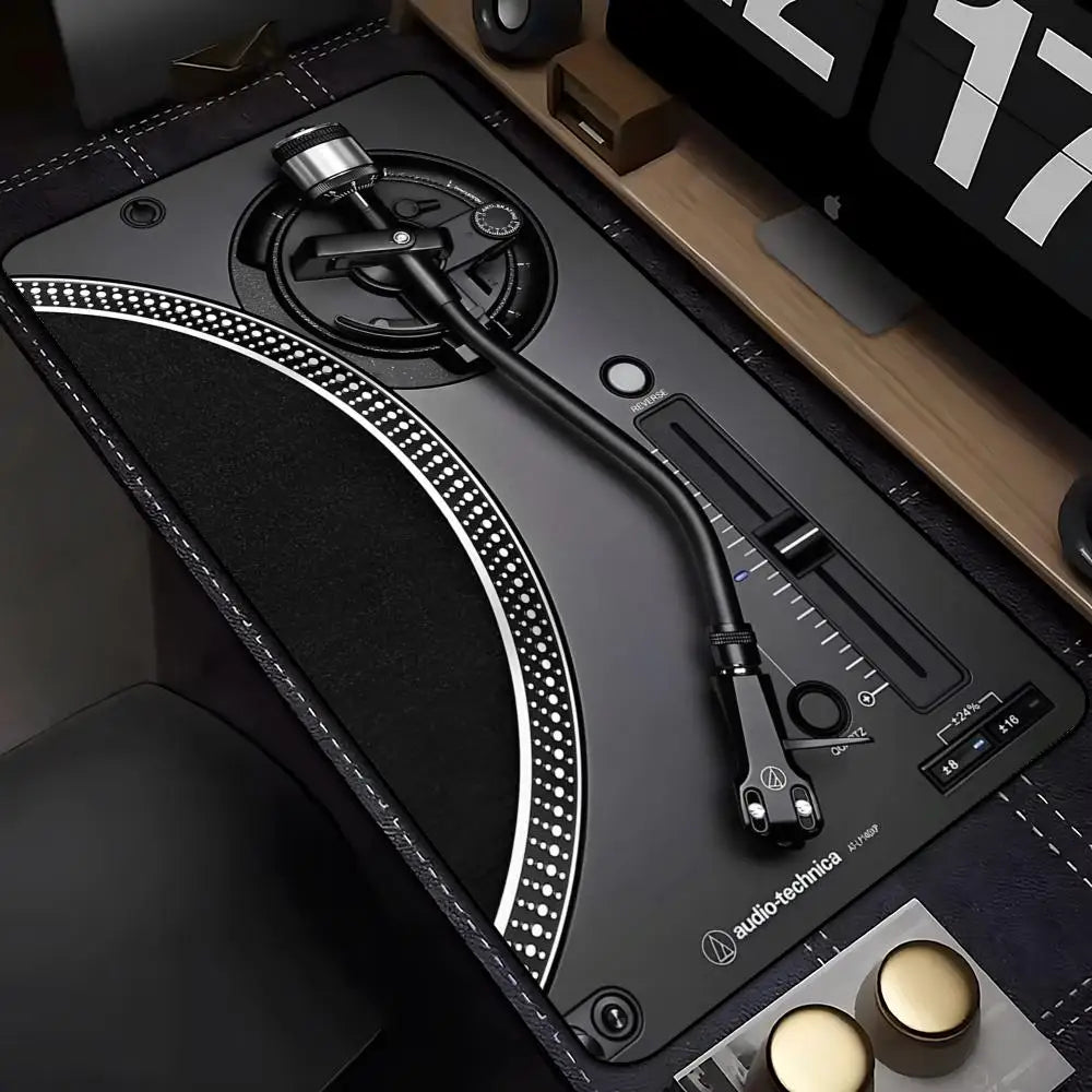 Retro Vinyl Turntable DJ Design Extended Mouse Pad Non‑Slip Rubber Base Tech Style Large Gaming Desk Table Play Mat PC Laptop