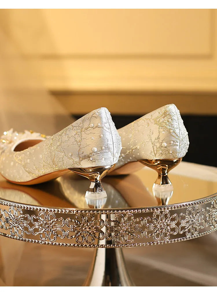New Designer Low Heel Wedding Shoes Luxury Pearl Water Diamond Decoration Banquet Women's Shoes High Heel Women's Singles Shoes