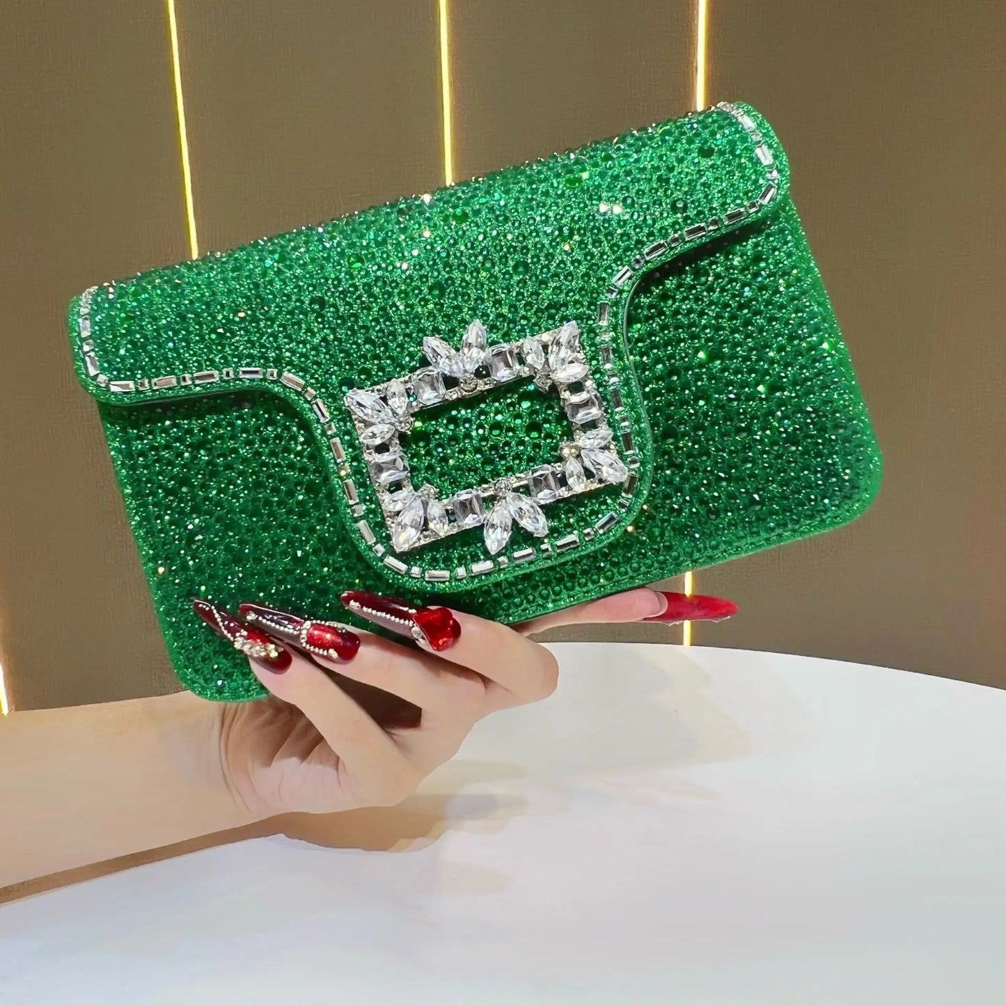 New Ladies Luxury Crystals Evening Bags Sparkling Diamond Dinner Party Dress Bags Metal Chain Wedding Clutch Purses and Handbags