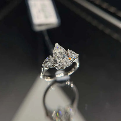 1-5CT Pear Cut Miossanite Ring Certified 925 Sterling Silver Plated 18K D VVS1 Lab Diamond Wedding Engagement Band for Women