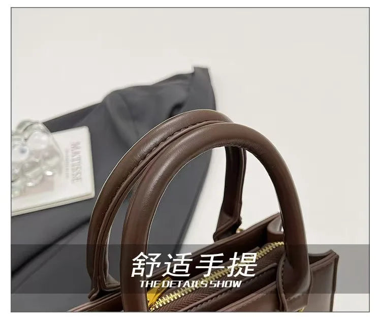 Luxury Brand Classic Women's Handbag In Elegant Leather - Fashionable Shoulder Crossbody Bag For Ladies Designer