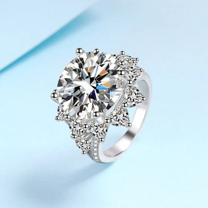 10ct Women's Moissanite Ring Wealth Flower Light Luxury Design PT950 Platinum Setting for Enhanced Confident Aura And Brightenin