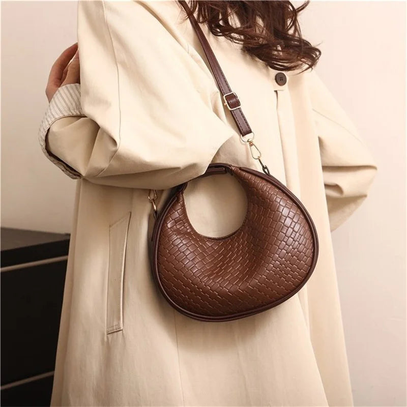 Fashion Black Half Moon Bag Luxury Pu Leather Ladies Purses and Handbags Crossbody Women Shoulder Bags
