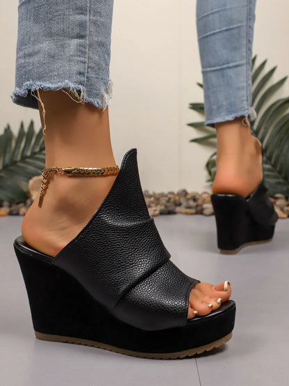2026 New Women's Wedges Slippers Summer Thick Soled Luxury Shoes Super High Heels Fashion Open Toe Ladies Comfortable Slippers