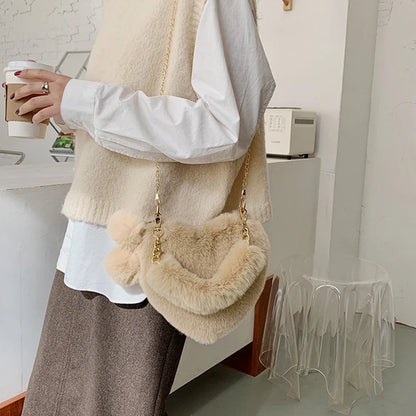 Women Hand Bags New Plush Love Heart Shaped New Fashionable Solid Color Soft Comfortable Purses and Handbags Bags for Ladies