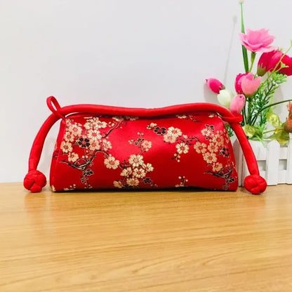 Fashion Luxury Chinese Style Silk Bag Women Handbag Japanese Hand Embroidery Totes Cheongsam Female Cosplay Bags Clutch Purses