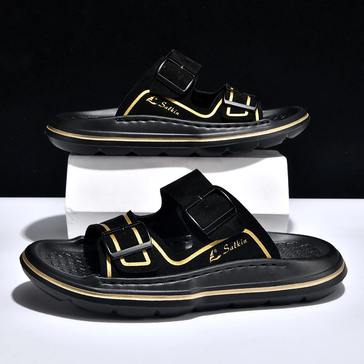 Leisure Men's Slides Outdoor Man Sandals Summer Outdoor Slippers with Adjustable Buckle Beach Shoes Vacation Wading Aqua Shoes