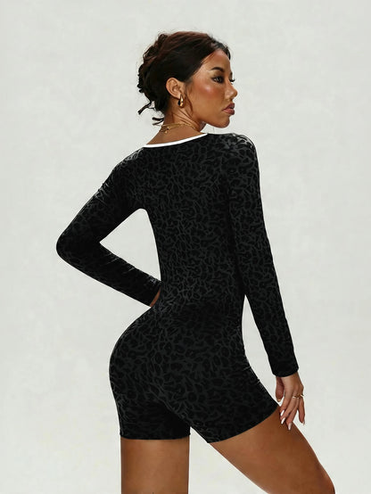 Women's Leopard Print Jumpsuit, Sexy One-Piece Long-Sleeve Bodysuit, Short Jumpsuit for Yoga & Gym, Black Streetwear