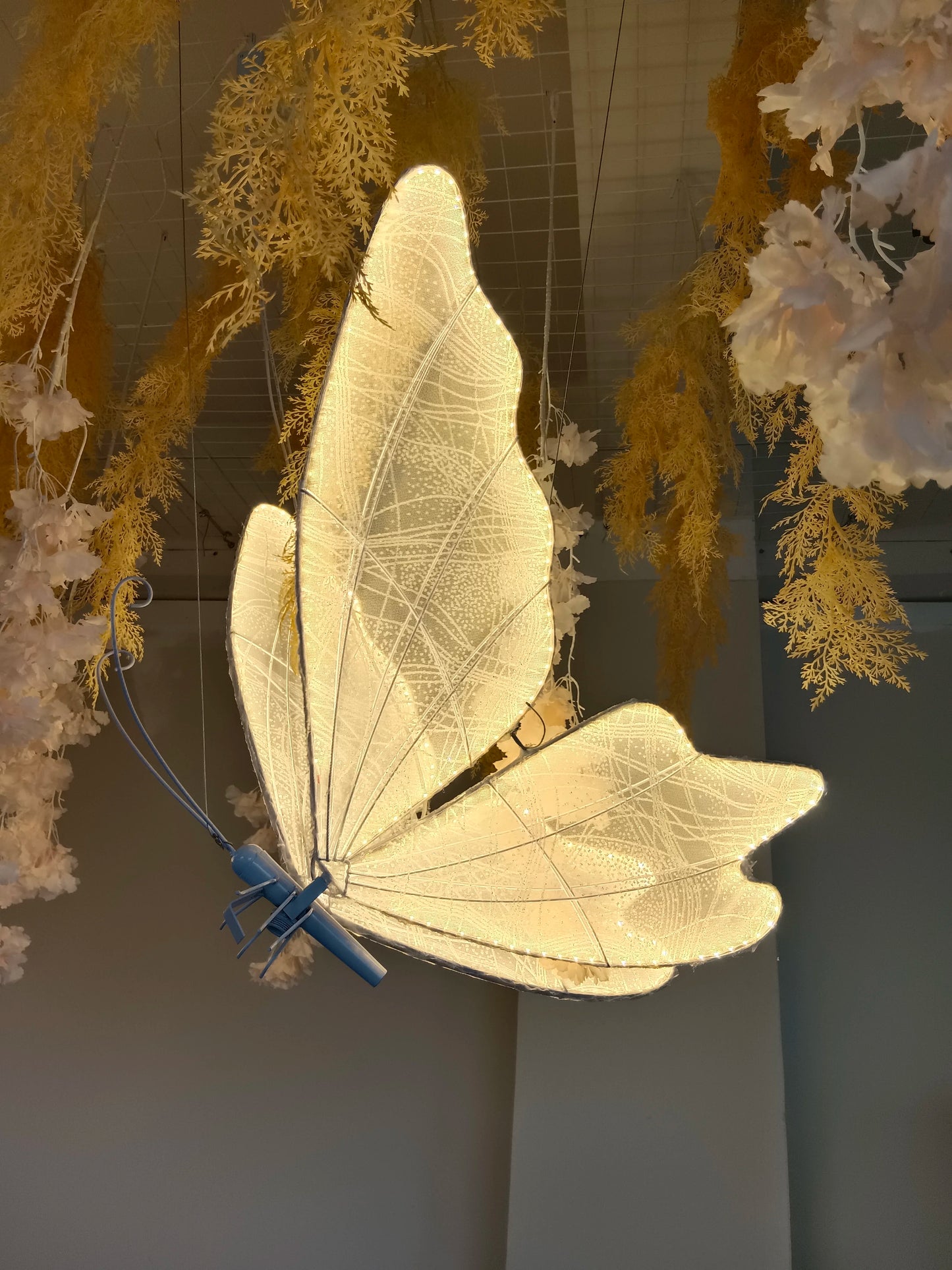 Wedding Light Decorations Butterfly Movement Modern Gold Romantic Butterfly LED Lights for Home Party Holiday Decor Lighting