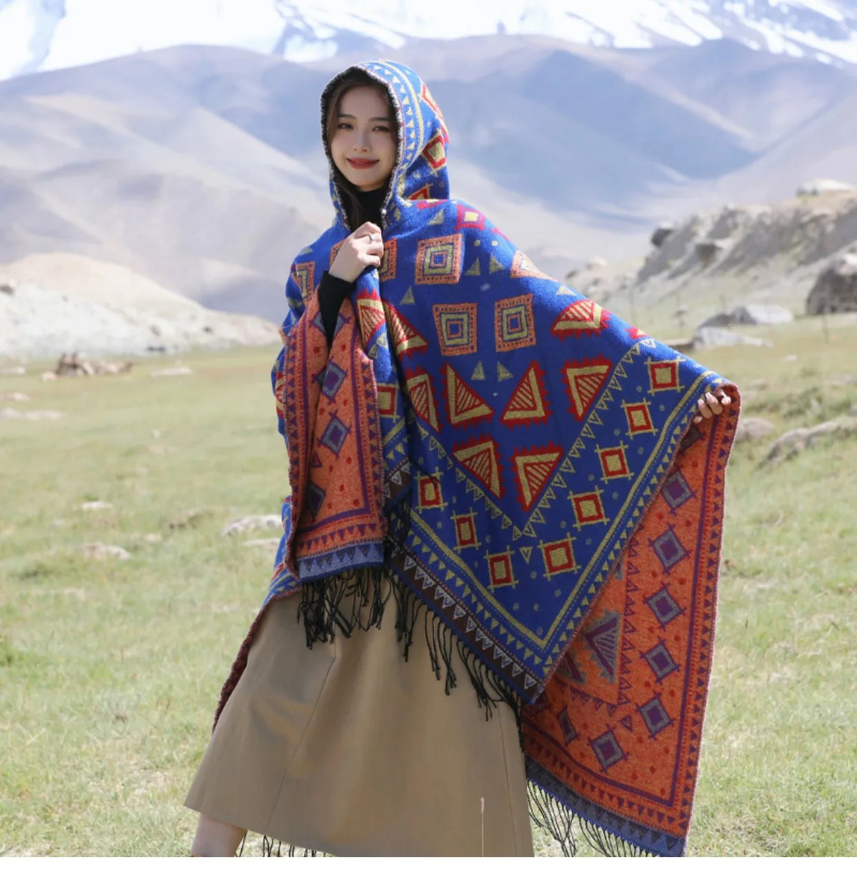 GypsyLady Bohemian Vintage Chic Cloaks Capes Hooded Blue Women Autumn Warm Knitted Ethnic Capes Tassels Cloak Poncho Outwear New