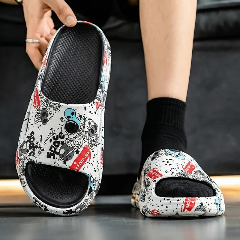 Summer New Men's Women's Light Platform Massage Slippers Unisex Couple Sandals Beach Casual Slides Shoes Soft Sole Flip-flops