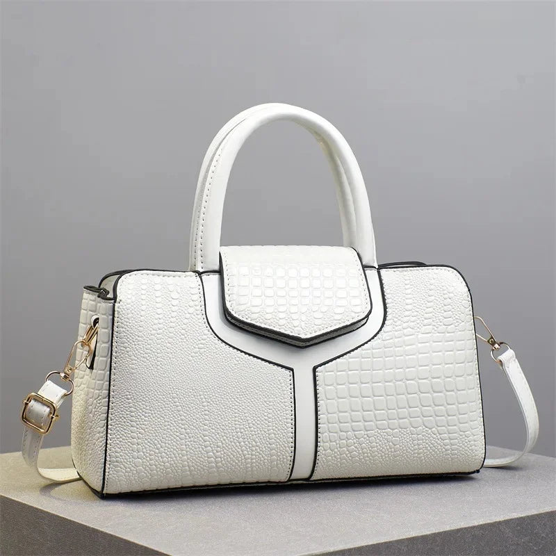 Fashionable Ladies Handbag Soft PU Leather Polyester Lining Zipper Closure Shoulder Bag Essential for Commuting Mothers Day Gift