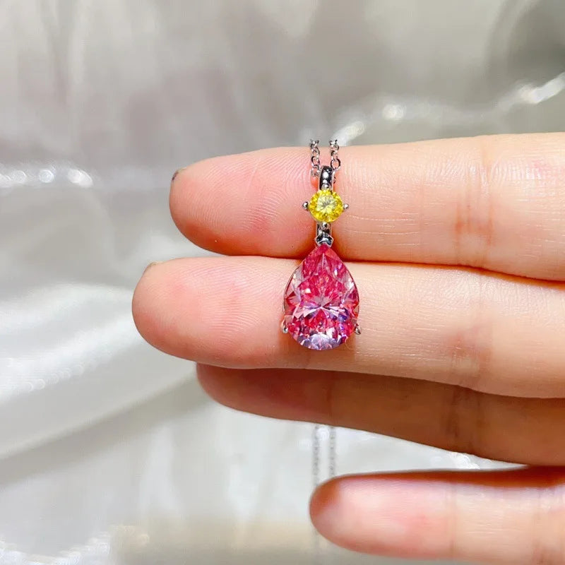 luxury 18K white gold and platinum PT950 new 5.3 carat water drop color moissanite pendant large carat model