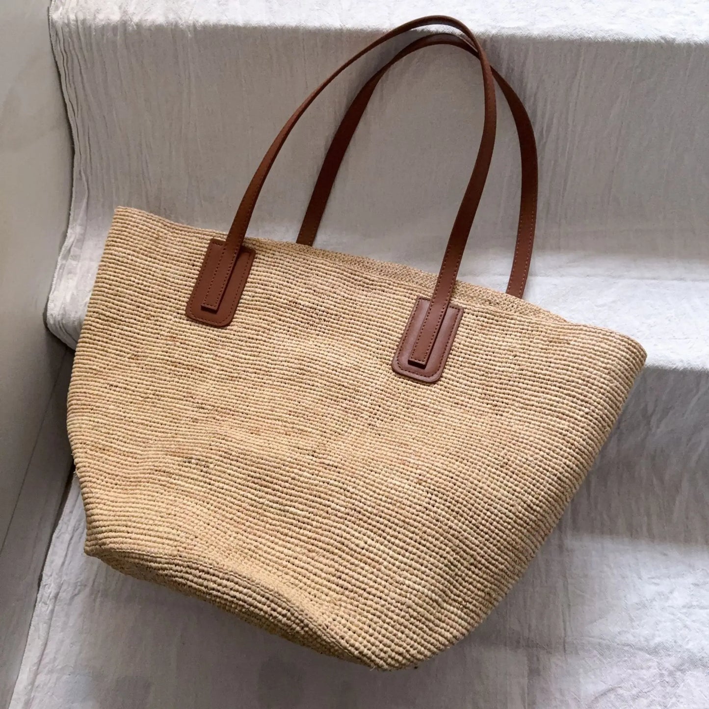 Casual Straw Tote Bag Designer Letters Large Capacity Women Handbags Handmade Woven Summer Beach Bag Commuter Shopping Purses