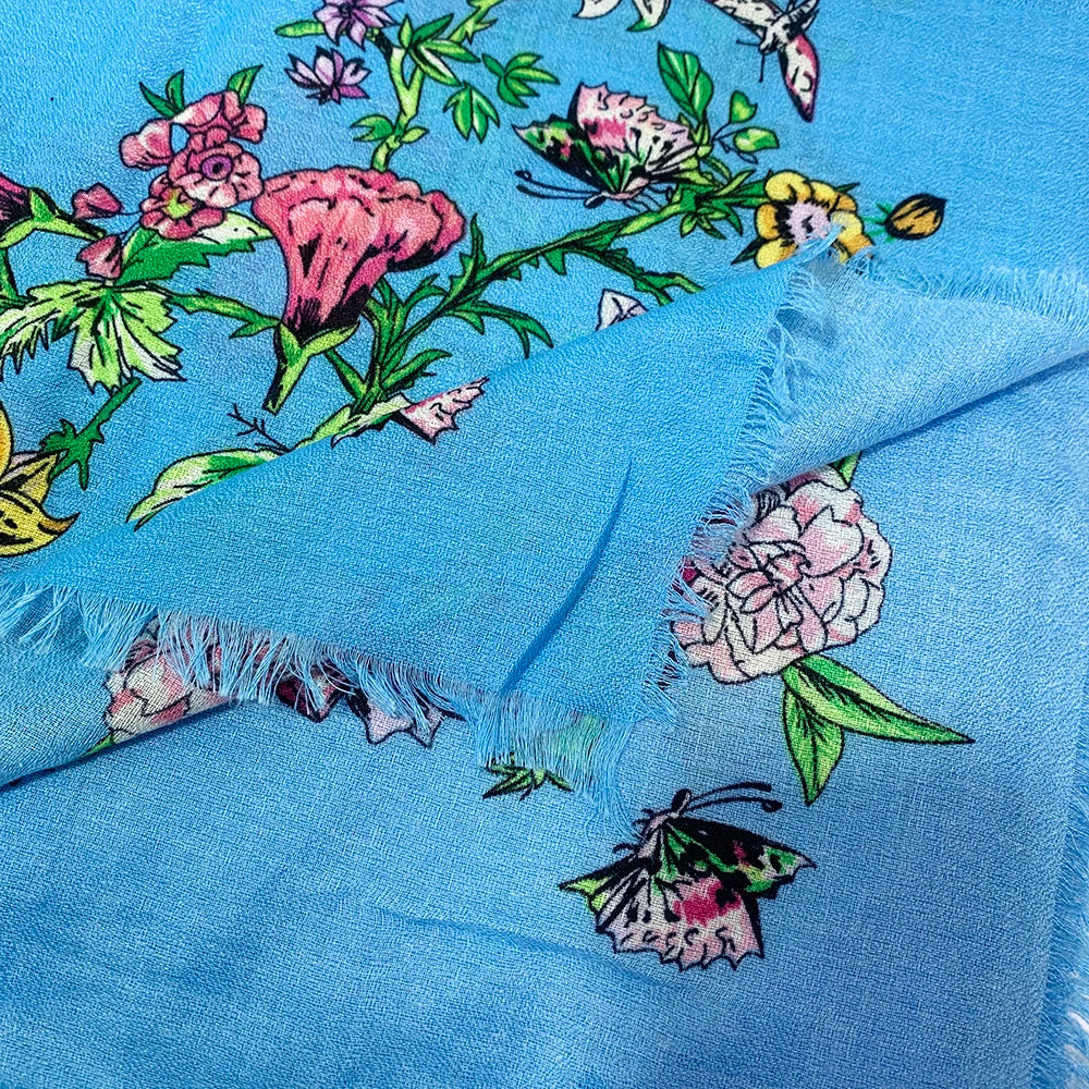 130*130cm Breathable Thin Russian National Square Scarf Women Luxury Floral Print Ethnic Shawl Bandana Foulard Femme Beach Stole