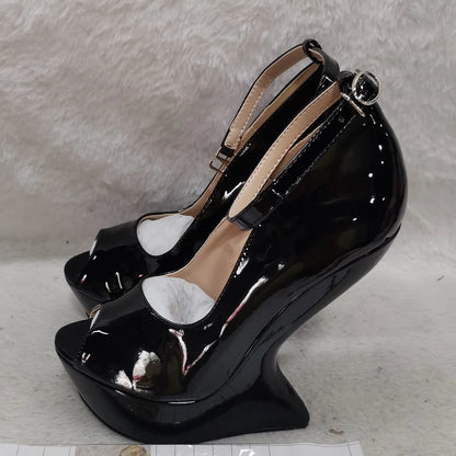 Strange Style Cross Tied Sandals Sexy Peep Toe Solid Accept Customized New Arrivals Fashion Women Runway Shoes