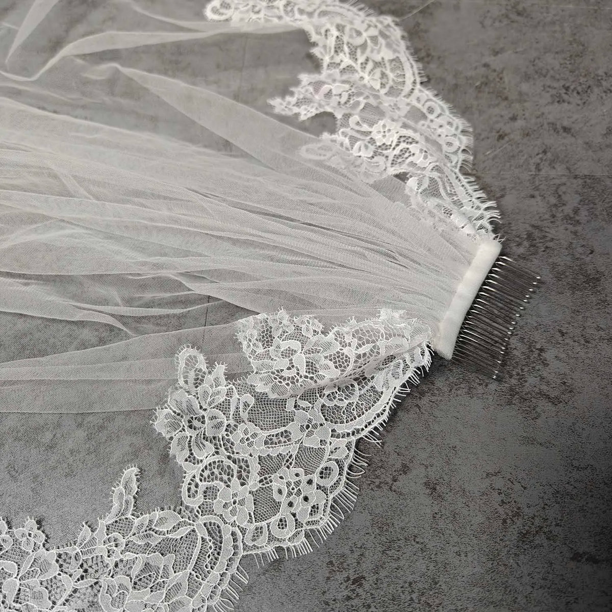 Customized Eyelash Lace Veil, 2m/2.5m/3m Wedding Veil with Comb, 1.5m Width Ivory Bridal Veil with Eyelash Lace