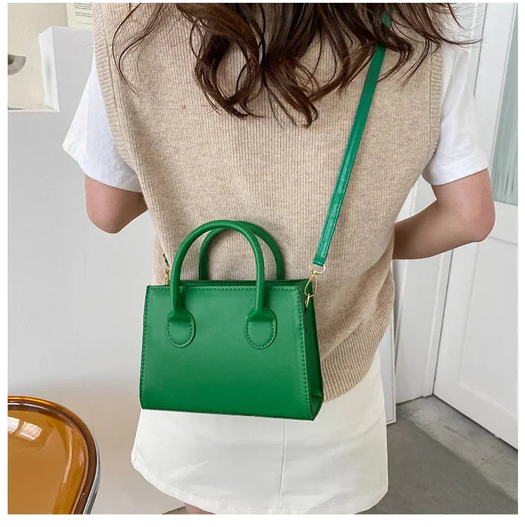 Minimalist Black Small Square Bag All-Match Top Handle Purse Classic Shoulder Bag for Work Women Handbags Crossbody Bags Purse
