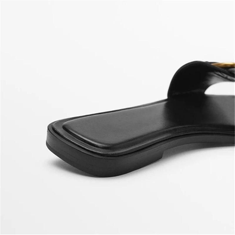 Slippers for Woman 2025 Summer Beach Flats Ladies Buckle Slides Gladiator Sandals Luxury Leather Mules Zapatos Mujer