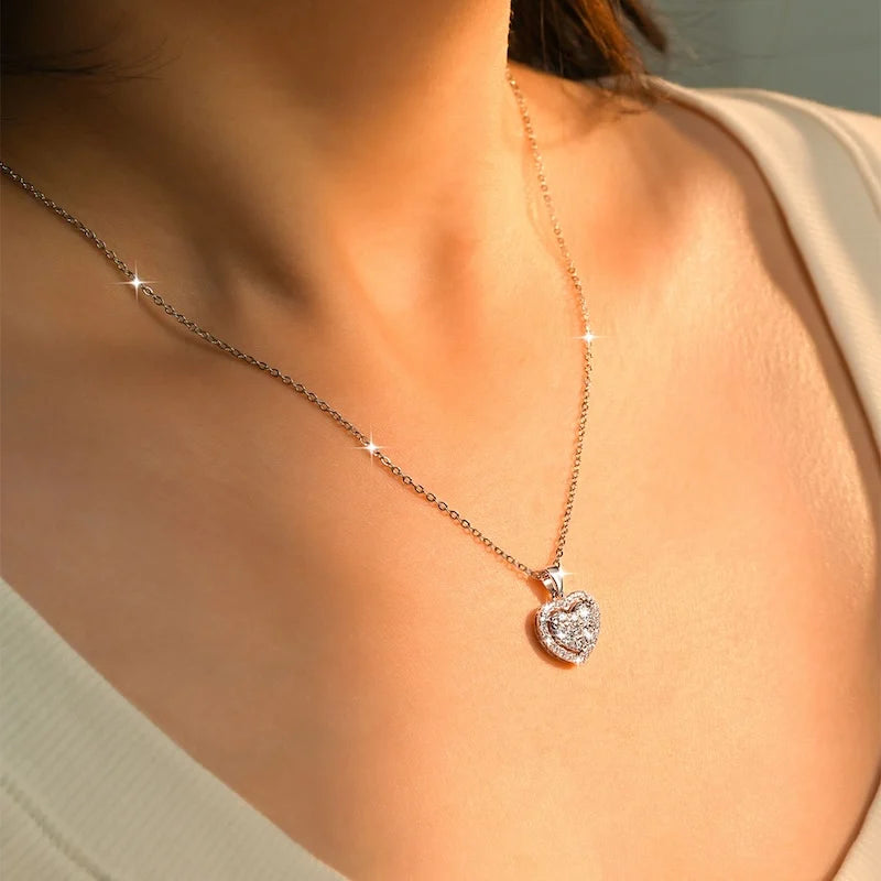 IOGOU Romantic Full Moissanite Halo Heart-Shaped Pendant Necklace Certified Lab Created Diamond Necklace for Women Jewelry Gifts