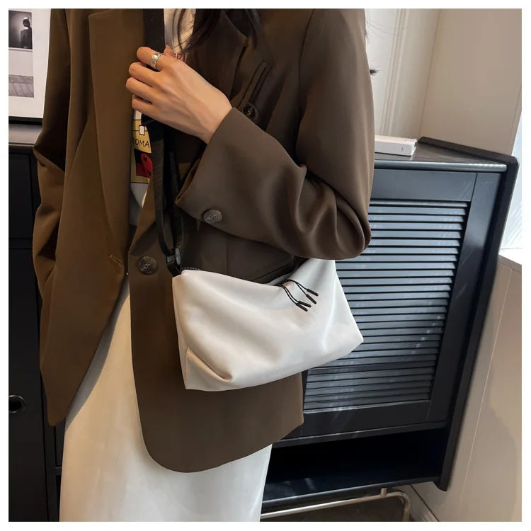 Men's Mini Casual Small Satchel Crossbody Bag Men and Women Versatile Student Trend Phone Bag Shoulder Sports Boy Trendy Bags