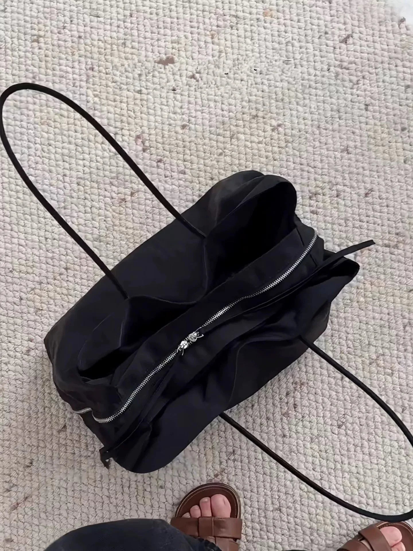 Nylon Women's Commuter Tote Bag Minimalist Large-capacity Tote Bag Ladies Multi-layer Waterproof Computer Shoulder Nylon Handbag